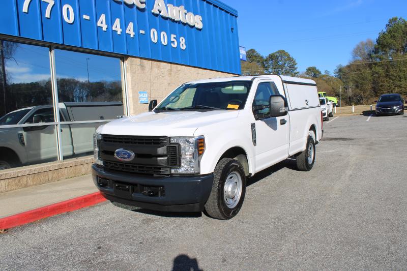 Ford Super Duty F-250 SRW XLT 2WD Reg Cab 8' Box 2018