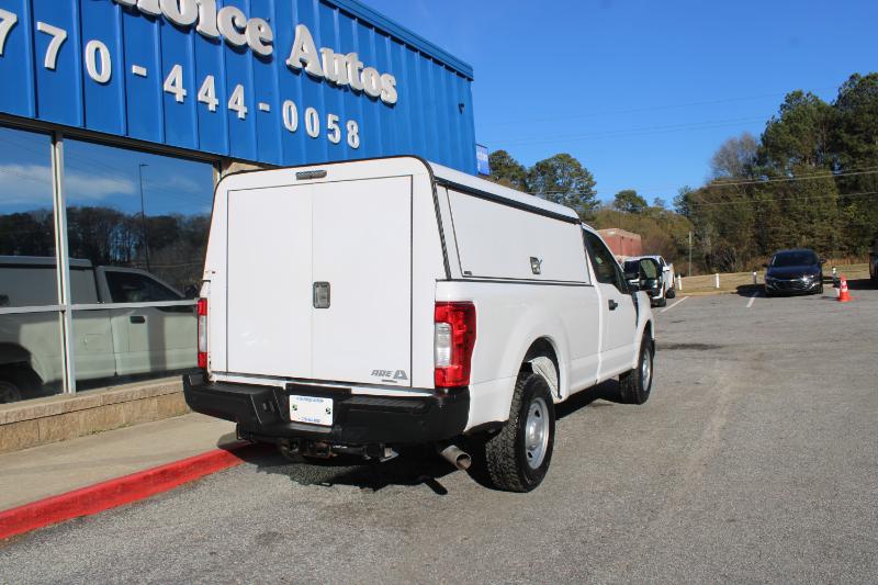 Ford Super Duty F-250 SRW XLT 2WD Reg Cab 8' Box 2018