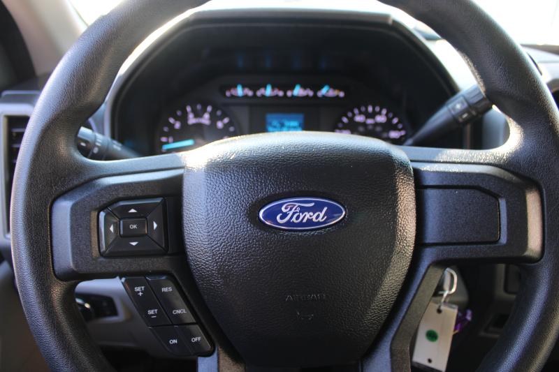 Ford Super Duty F-250 SRW XLT 2WD Reg Cab 8' Box 2018