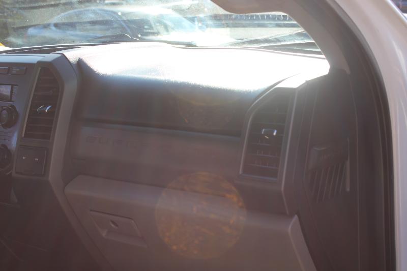 Ford Super Duty F-250 SRW XLT 2WD Reg Cab 8' Box 2018