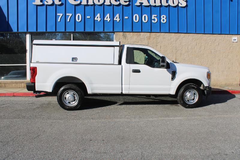Ford Super Duty F-250 SRW XLT 2WD Reg Cab 8' Box 2018