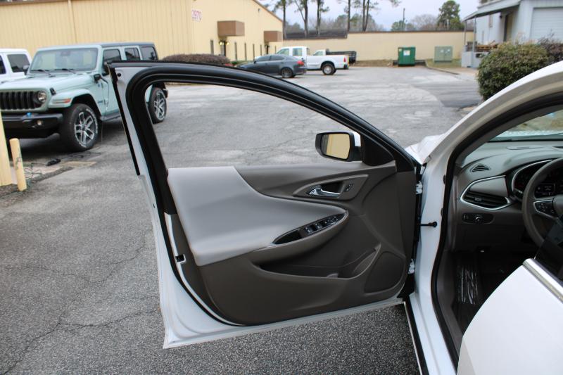 Chevrolet Malibu 4dr Sdn 1LT 2023