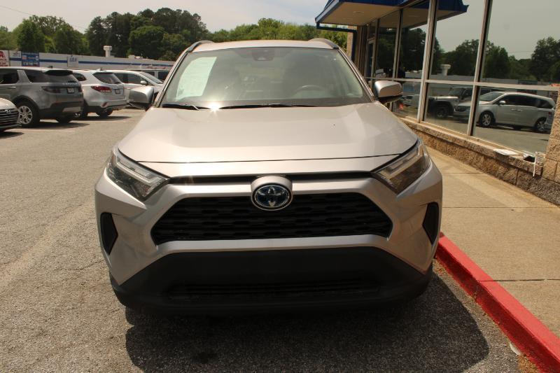 Toyota RAV4 Hybrid XLE AWD (Natl) 2022