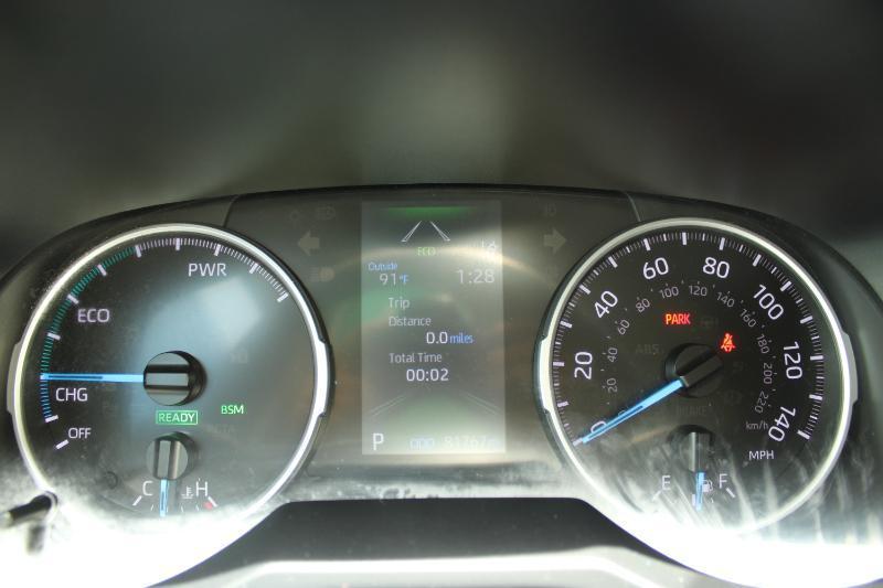 Toyota RAV4 Hybrid XLE AWD (Natl) 2022