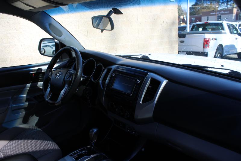 Toyota Tacoma 2WD Double Cab V6 AT PreRunner (Natl) 2015