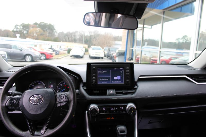 Toyota RAV4 Hybrid LE AWD (Natl) 2019