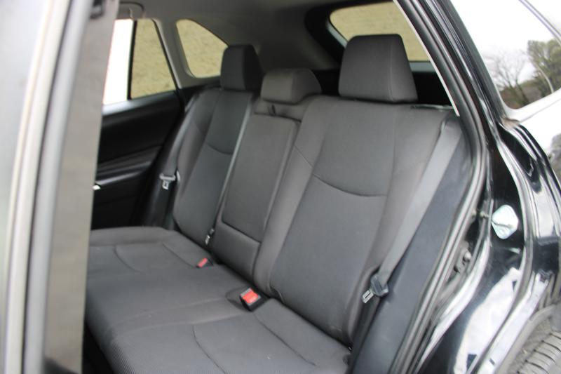 Toyota RAV4 Hybrid LE AWD (Natl) 2019