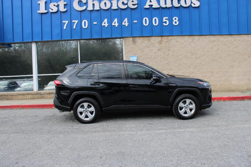 Toyota RAV4 Hybrid LE AWD (Natl) 2019