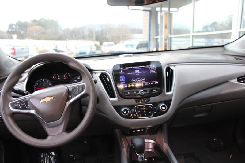 Chevrolet Malibu 4dr Sdn 1LT 2023