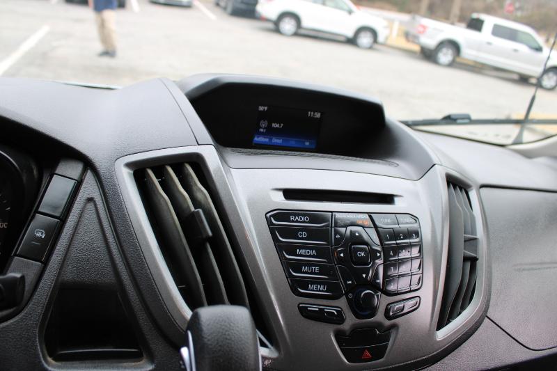 Ford Transit Van T-250 148" Med Rf 9000 GVWR Sliding RH Dr 2018