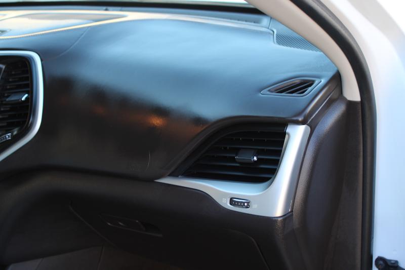 Jeep Cherokee 4WD 4dr Overland 2016