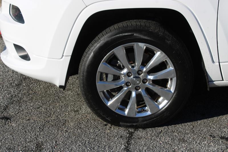 Jeep Cherokee 4WD 4dr Overland 2016