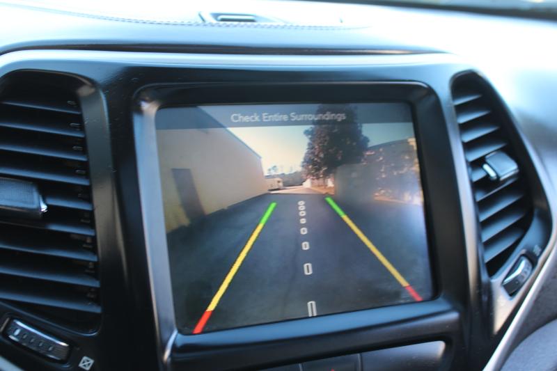 Jeep Cherokee 4WD 4dr Overland 2016