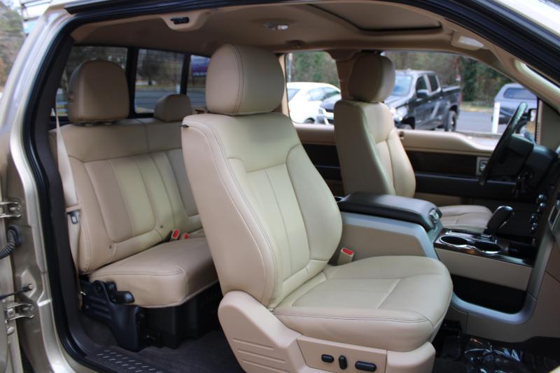 Ford F-150 4WD SuperCab 145" Lariat 2014