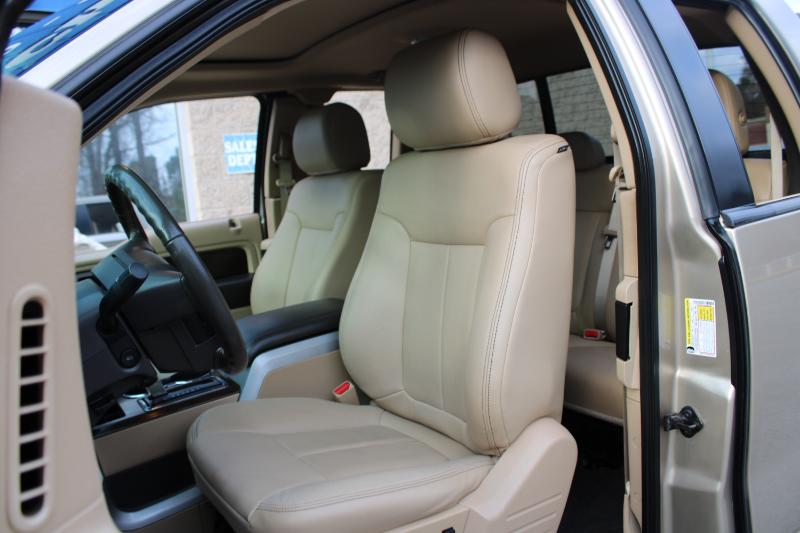 Ford F-150 4WD SuperCab 145" Lariat 2014