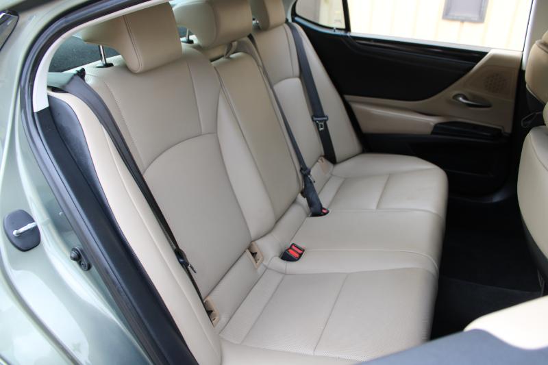 Lexus ES ES 350 FWD 2020