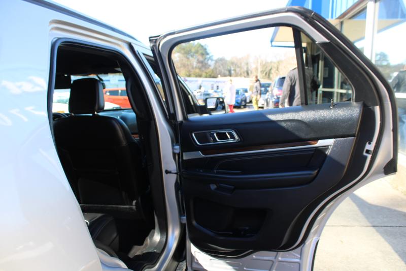 Ford Explorer Limited FWD 2018