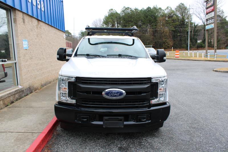 Ford Super Duty F-250 SRW XLT 2WD Reg Cab 8' Box 2019