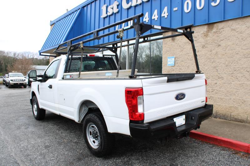 Ford Super Duty F-250 SRW XLT 2WD Reg Cab 8' Box 2019