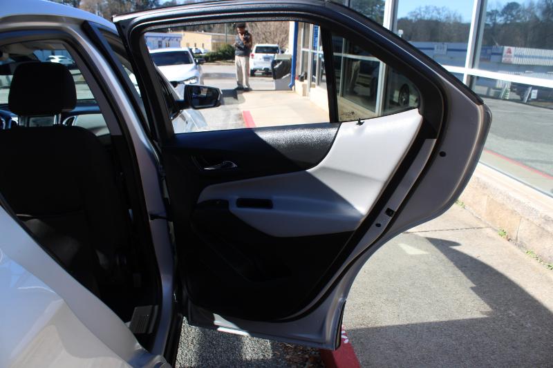 Chevrolet Equinox FWD 4dr LT w/1LT 2022