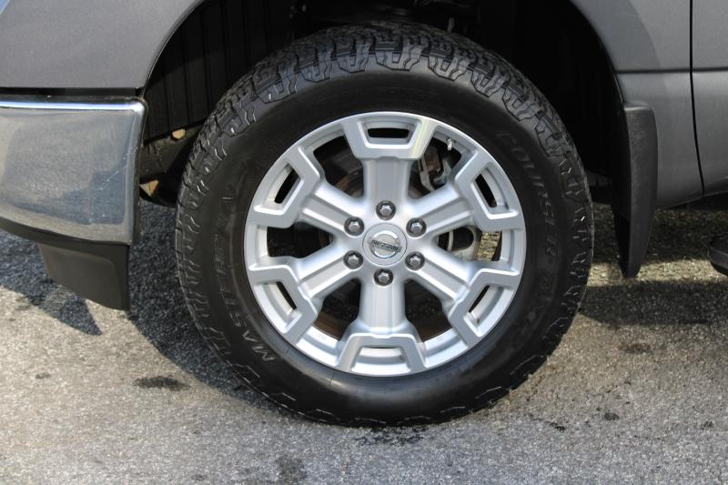 Nissan Titan XD 4x4 Diesel Crew Cab SV 2017