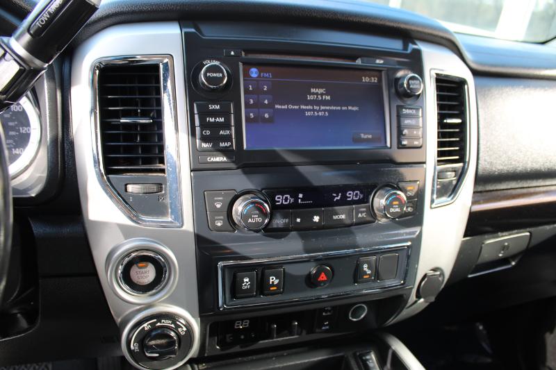 Nissan Titan XD 4x4 Diesel Crew Cab SV 2017