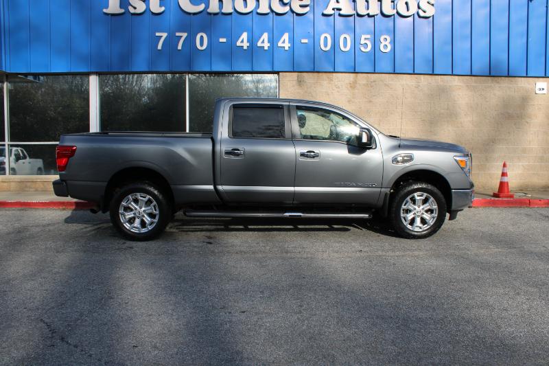 Nissan Titan XD 4x4 Diesel Crew Cab SV 2017