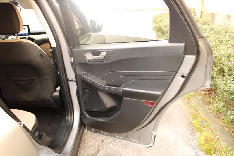 Ford Escape SE Hybrid FWD 2021