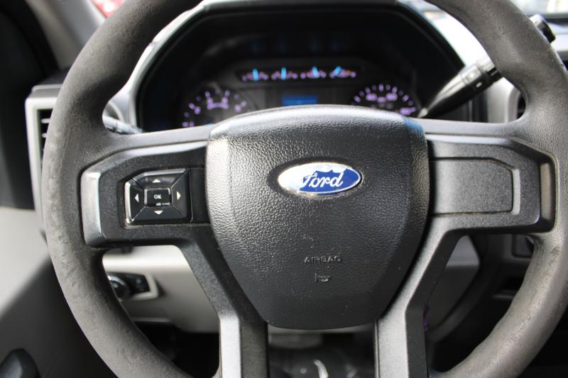 Ford Super Duty F-250 SRW XLT 2WD Reg Cab 8' Box 2019