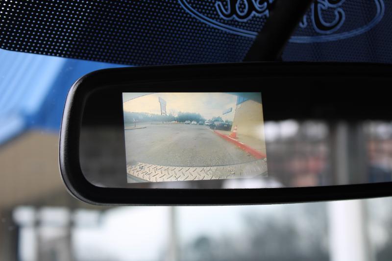 Ford Super Duty F-250 SRW XLT 2WD Reg Cab 8' Box 2019