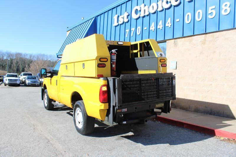 Ford Super Duty F-350 SRW 4WD Reg Cab 137" XLT 2015