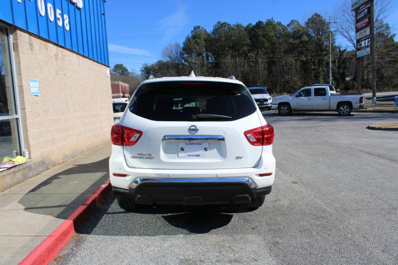 Nissan Pathfinder FWD SV 2020