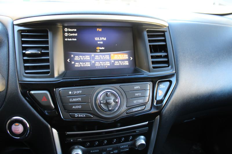 Nissan Pathfinder FWD SV 2020