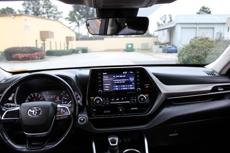 Toyota Highlander XLE FWD (Natl) 2022