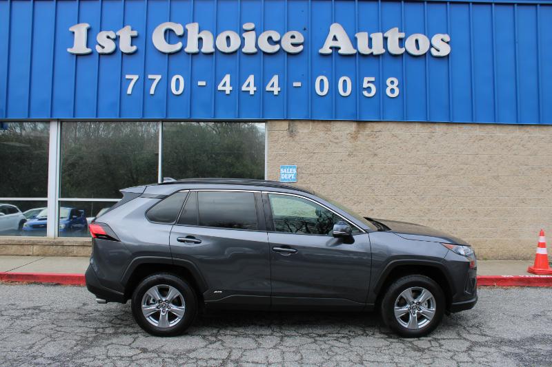 Toyota RAV4 Hybrid LE AWD (Natl) 2022