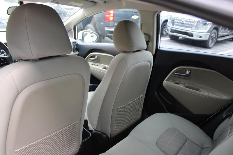 Kia Rio 4dr Sdn Auto LX 2014