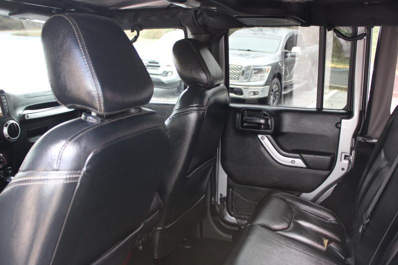 Jeep Wrangler Unlimited 4WD 4dr Rubicon Hard Rock 2016