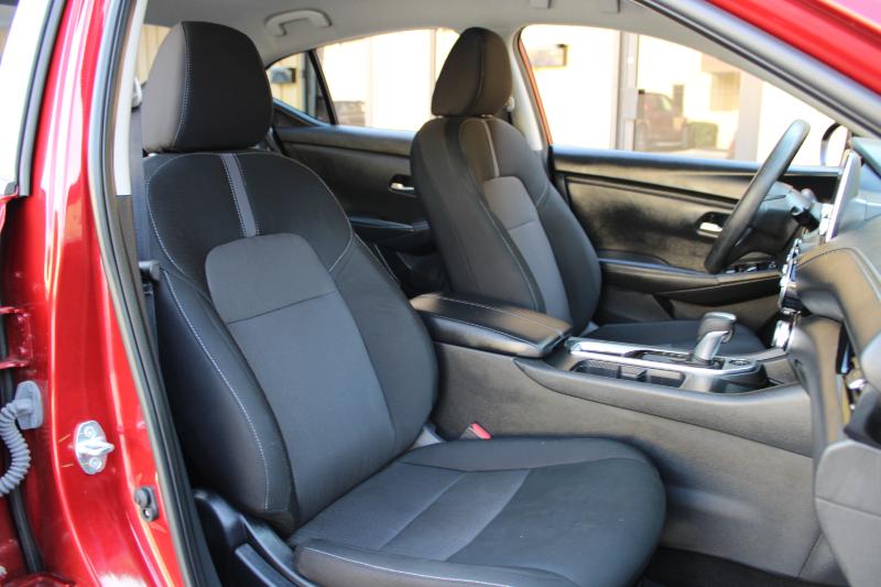 Nissan Sentra SV CVT 2023