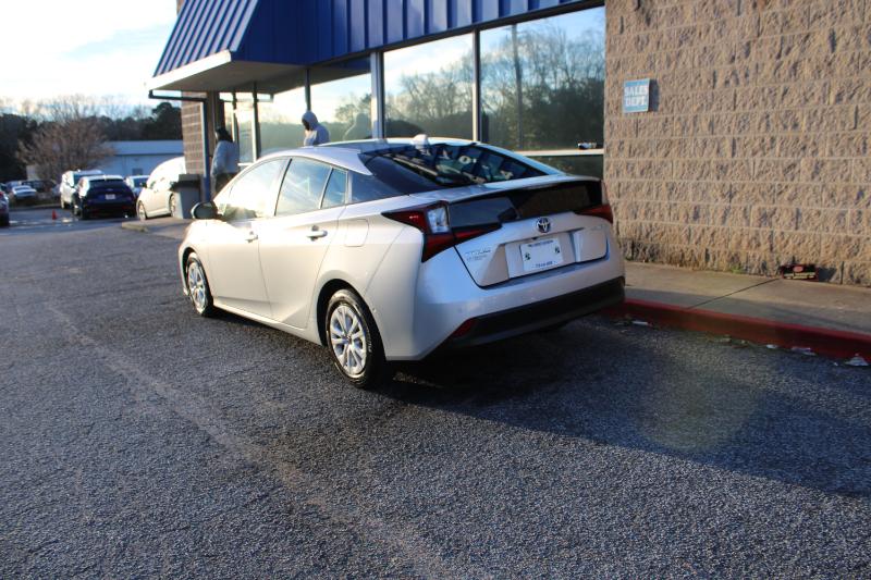 Toyota Prius LE 2022