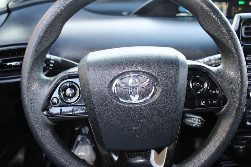 Toyota Prius LE 2022