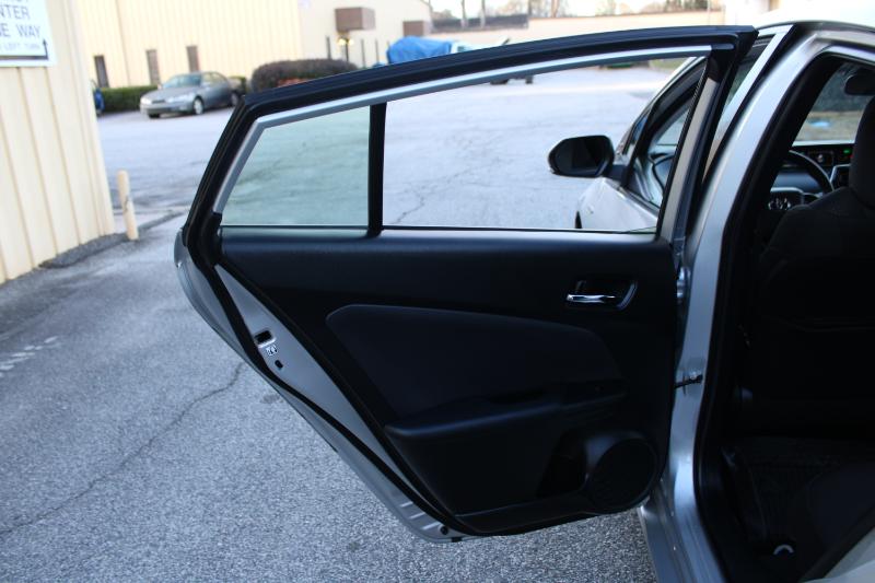 Toyota Prius LE 2022