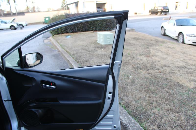 Toyota Prius LE 2022