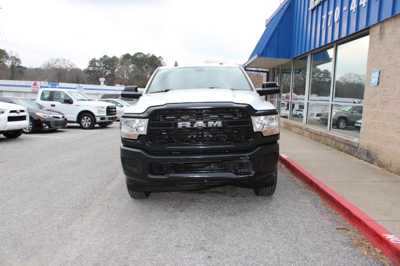 RAM 2500 Tradesman 4x4 Crew Cab 8' Box 2022