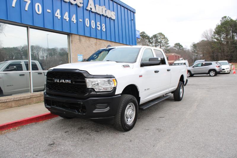 RAM 2500 Tradesman 4x4 Crew Cab 8' Box 2022