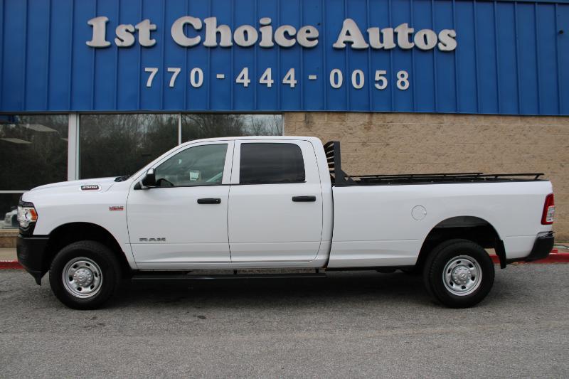 RAM 2500 Tradesman 4x4 Crew Cab 8' Box 2022