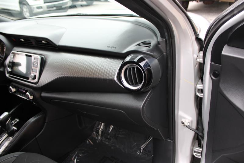 Nissan Kicks SV FWD 2019