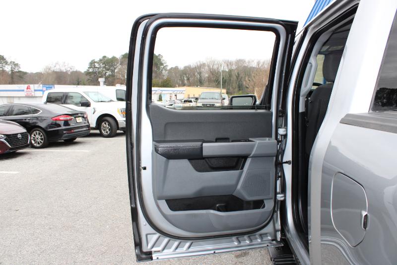 Ford F-150 XLT 2WD SuperCrew 5.5' Box 2021