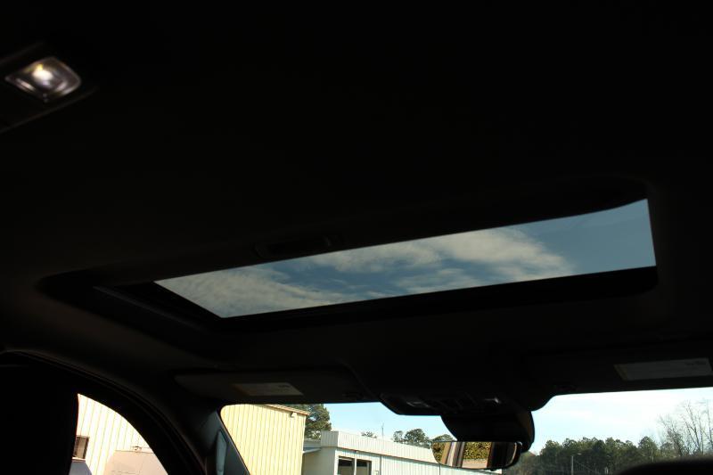 Chevrolet Silverado 1500 4WD Crew Cab 147" LTZ 2022