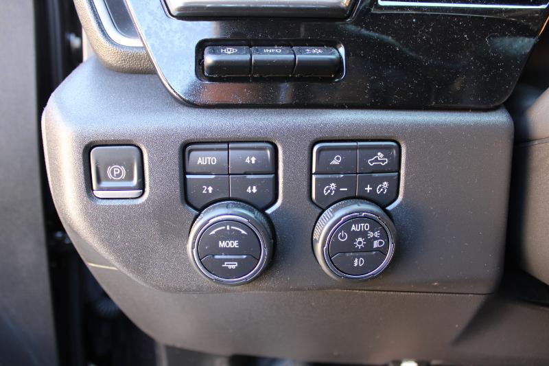 Chevrolet Silverado 1500 4WD Crew Cab 147" LTZ 2022