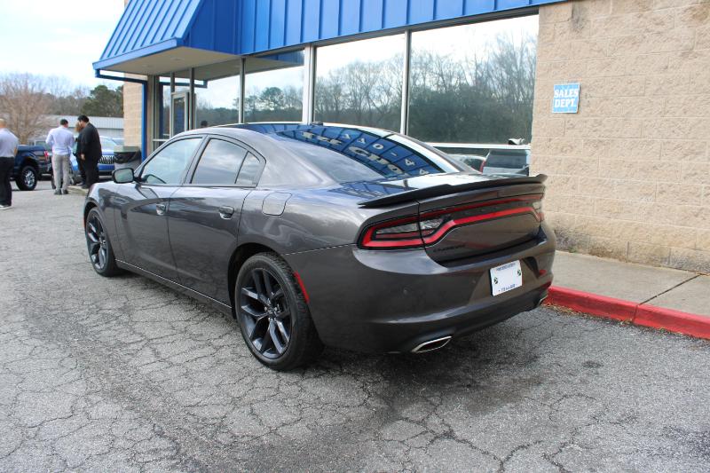 Dodge Charger SXT RWD 2020